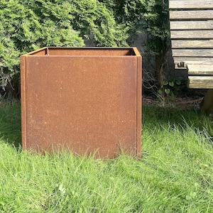 Modularer Blumentopf aus Cor-Ten-Stahl, 40x50xH45 cm