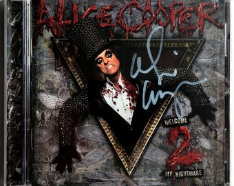 ALICE COOPER SIGNED- Welcome 2 My Nightmare 2 Cd Album Mint