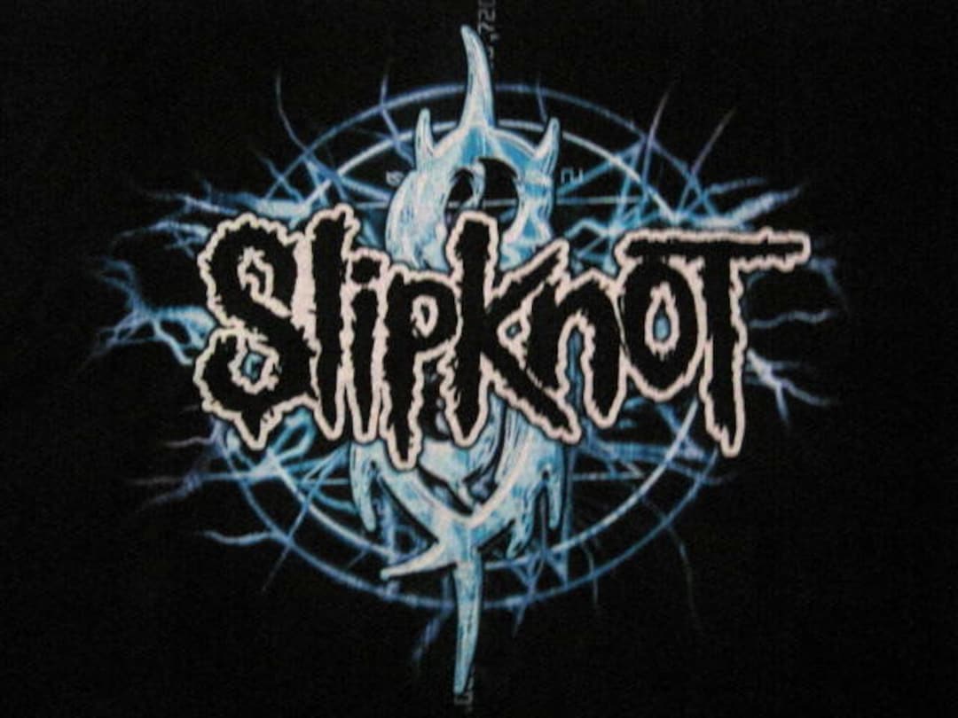 Slipknot GREENロゴ Tennessee 　2XL Flamed Tribal S T-Shirt (Military Green) - Slipknot Official