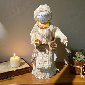 Handmade Ukrainian Motanka Doll – 28 cm (11 in) Slavic Rag Doll in Natural Linen, Folk Art Talisman, Rustic Home Décor Gift