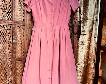 Vintage Ellen Pink Short Sleeve Button Dress – 1980s Midi