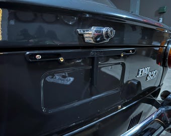 Adattatore da targa americana a targa europea per auto / Non è necessaria alcuna foratura
