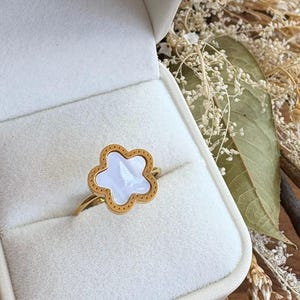 Claudia Titanium Steel Adjustable 18k Gold Plated Clover Ring