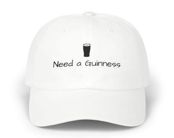 Hai bisogno di un cappello da papà ricamato con la scritta Guinness?