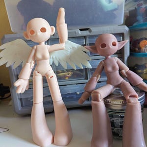 Base BJD personalizable de 20 cm/7,8 pulgadas, base de muñeca estilizada chibi con cuerdas impresa en 3D