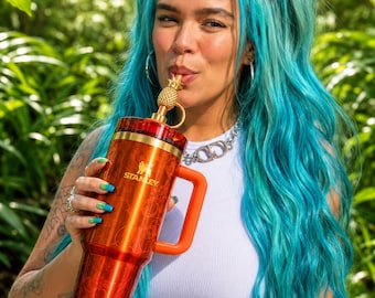 Stanley x KAROL G Quencher H2.0 FlowState Becher 40 oz - Limited Edition