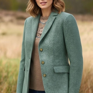 Ladies Tweed Hacking Jacket | Women’s Herringbone Riding Coat | Classic Outdoor Ladies Blazer