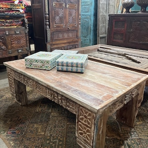 Reclaimed Wood Coffee Table: Vintage Limewash Finish, Hand-Carved Legs