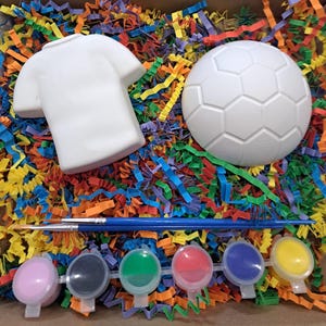 Paint Your Own Gift Set