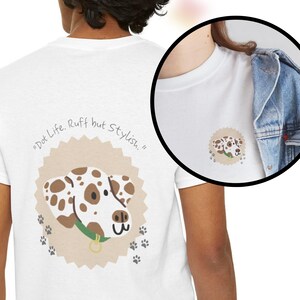 Maglietta con cane dalmata / Maglietta con cucciolo maculato / Stampa a fumetti davanti e dietro / Regalo unisex per amanti dei cani / Maglietta oversize per animali domestici / Vestibilità casual e comoda