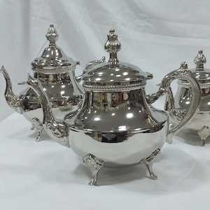 Authentic Moroccan Handmade Teapot – Vintage Style – Multiple Sizes