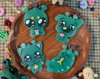 Alien Keychains: Acrylic Keychain for Bags, Purses, Backpacks
