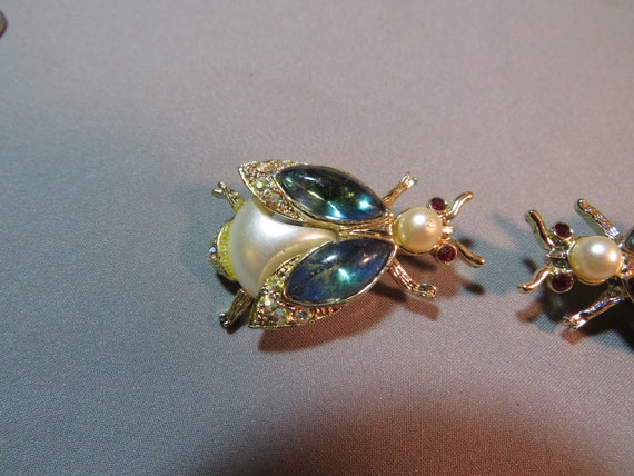 Vintage 1960s Pair Fly Bug Insect Pins Brooches A… - image 2