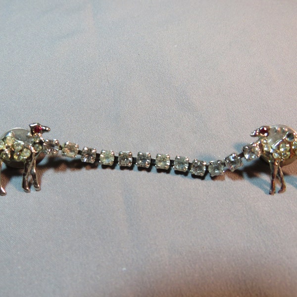 Vintage Rhinestone Camel Design Clips Sweater Clip 1735