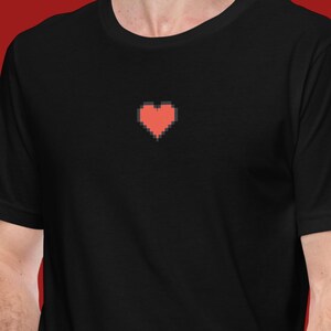 Pixel Heart Gamer Shirt: 8-Bit Retro Gaming Love - Unisex