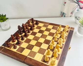 Handmade Wooden Chess Set, Folding Board, Carved Pieces, Classic Strategy Game
