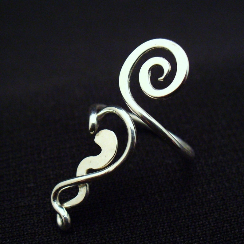 Sterling Silver Toe Ring Twisted Wire Wrapped Cute and Adjustable image 3