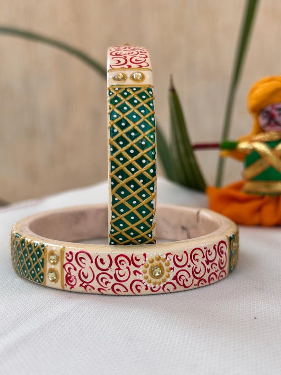 Jaipuri Handmade Hand Painted Lac Bangles – Traditional Rajasthani