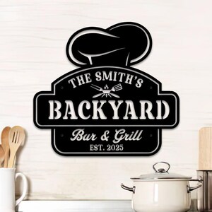 Personalized Bar & Grill Metal Sign, Custom Backyard Chill And Grill Signs for Outdoor, Backyard Patio Decor,Bar Sign,Backyard Decor,Mancave