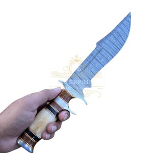 Handmade Damascus Steel Hunting Knife: Wood & Bone Handle, Leather Sheath