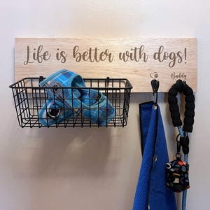 Personalized Dog Leash Holder | Custom Dog Leash Hook | Dog Leash Holder for Wall | Gift for Dog Lovers | Dog Hanging Sign