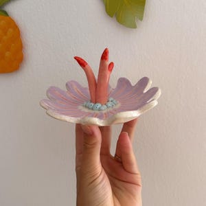 Ceramic Ring Dish – Handmade ceramic holder for rings and earrings – Ceramic jewelry plate – Jewelry and ring holder – Cute Trinket Tray