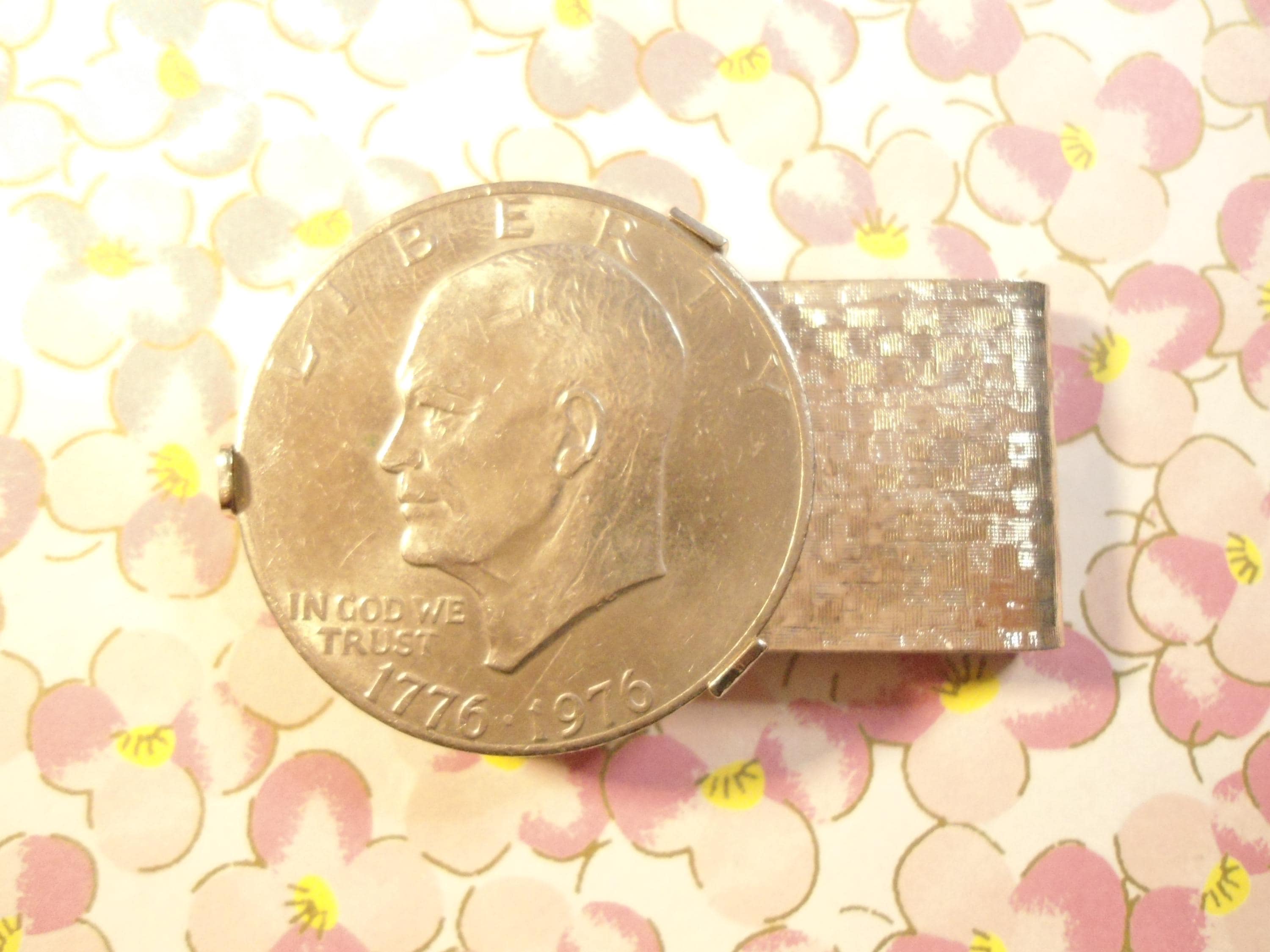 銀メッキのアイゼンハワードルマネークリップ(コイン付き)1個