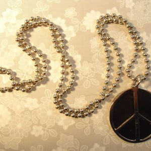 1 Silverplated Peace Sign Pendant Charm on a 20&quot; Ball Chain Necklace