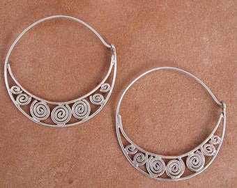 Spiral hoops