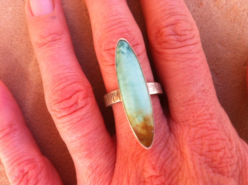 Turquoise and Hammered Silver Ring image 2