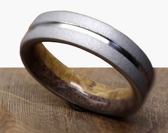 Red Garnet wedding ring fr man woman size whisky Barrel wood band bourbon wood ring titanium mens ring sandblasted raw stone