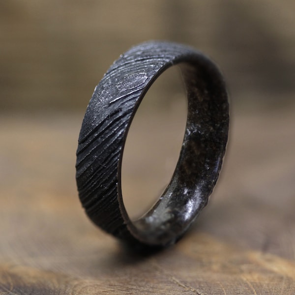 Damascus Steel ring dinosaur fossil wedding band PETRIFIED Dinosaur ring raw stone black metal band for men woman size 3 to 16 flat wedding