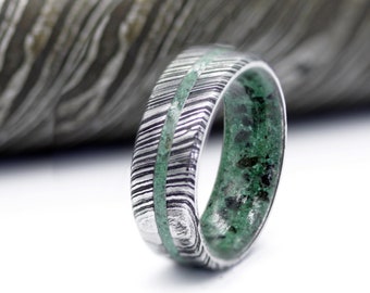 Damascus steel man ring beveled shank raw stone wedding band ring for man and woman malachite ring mix obsidian rustic engagement ring