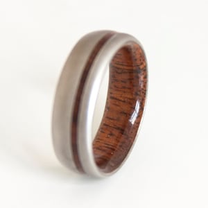 Titanium & Hawaiian koa // mens wedding band // wood ring // wooden ring man wedding band