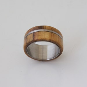 olive & titanium // Mens Wood Ring WIth Titanium Ring Mens Wedding Band Silver Ring olive wood ring