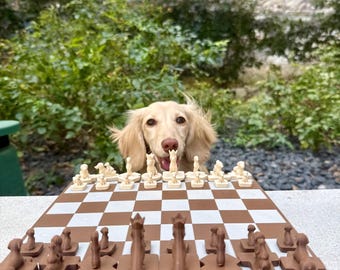 Dachshund Chess Set: 3D Printed Wiener Dog Design - Gift for Dog Lovers