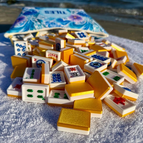 3D Mahjong Set - Floating, Lightweight, Tactile, Full-Size Tiles for Travel and Pool Play