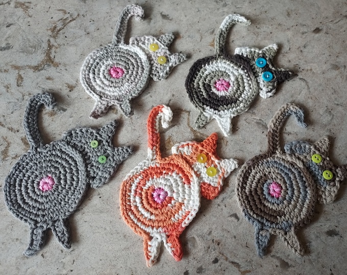 Crocheted Cat Butt Coaster, Peeking Cat Butt Coaster