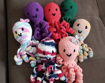 Preemie Octopus Stuffed Baby Toy, 3 Sizes, Preemie NICU Octopus, Crocheted Octopus, Gift for Preemie