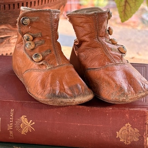 Edwardian Baby Leather  Button Up Shoes - circa early 1900&#39;s