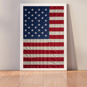 Vintage American Flag Wall Art Print, USA Patriotic Decor, Rustic Stars and Stripes Poster, 4th of July Home Decoration, Independence Day