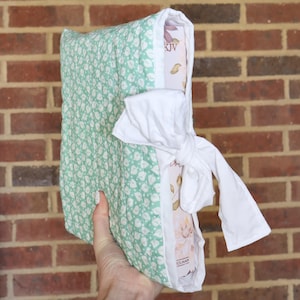 Green Quilted Bow Bible/Book Bag I Bow Bible/Book Sleeve I Pencil Pouch I Christian Gifts l Bible Journaling Accessories l Church Bag