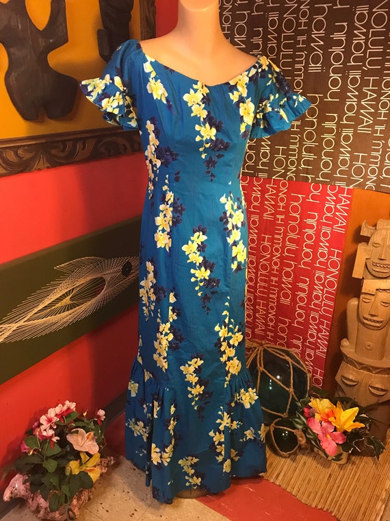 Vintage 1950s Womens Hawaiian Dress Tiki Hula Merm