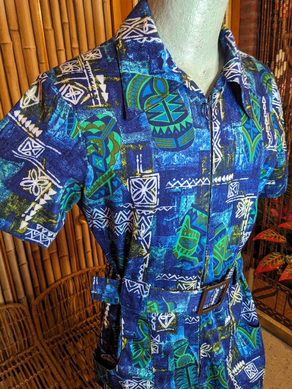 Mens Hawaiian Jumpsuit Vintage 1970s Fabric Patte… - image 1