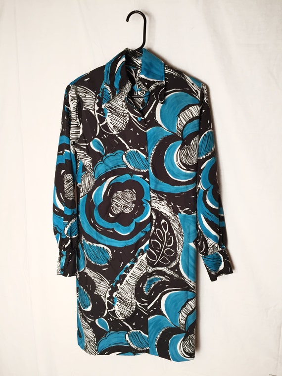 Vintage 1960's or 1970's Women's Mod Mini Dress