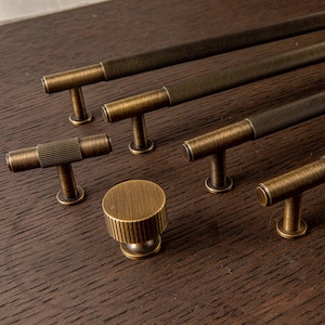 Antique Brass Knurled Cabinet Door Pull Handles-cupboard handles-wardrobe handles-kitchen cabinet handles-drawer pull handles-Home deco