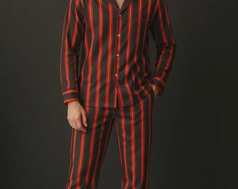 Conjunto de pijama de lino a rayas rojas y blancas para hombre