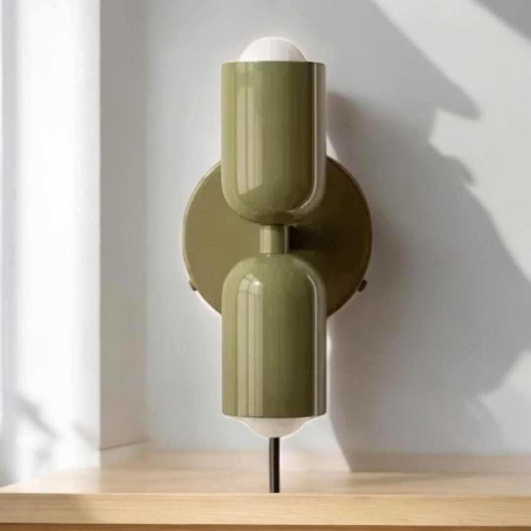 Minimalist Green Wall Sconce | Colorful Wall Lamp | Green Wall Light ...