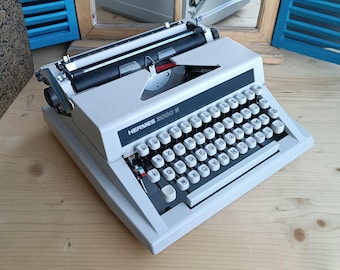 Rare Hermes 3000 S typewriter, serviced, new ribbon installed, in perfect working condition.