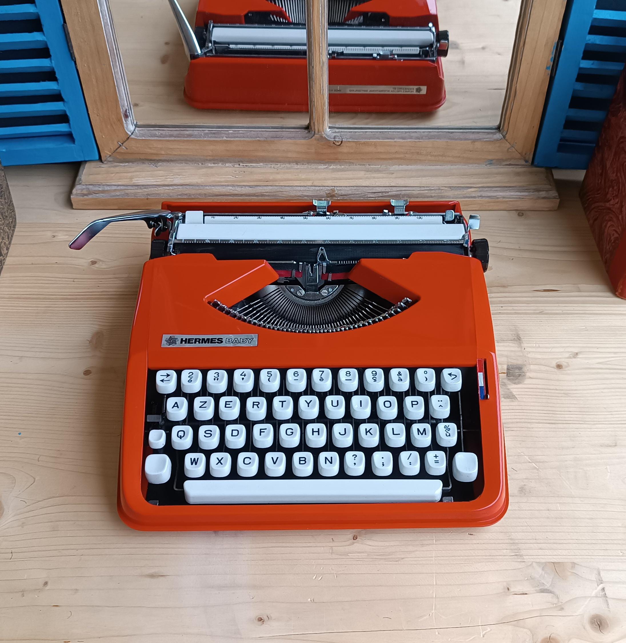 Cursive Hermes Baby Typewriter. Fully Serviced and in Perfect